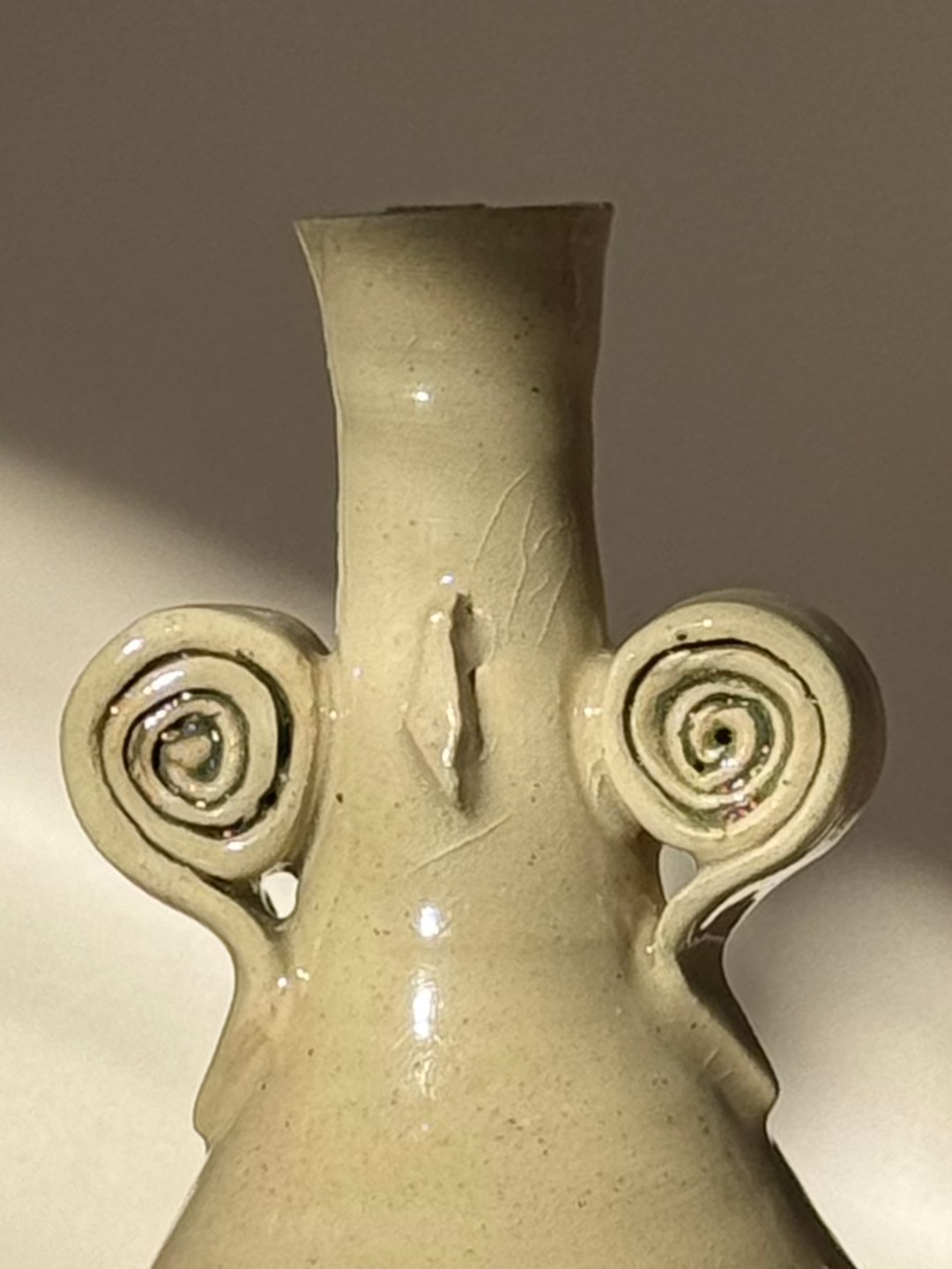 Hizam Vase
