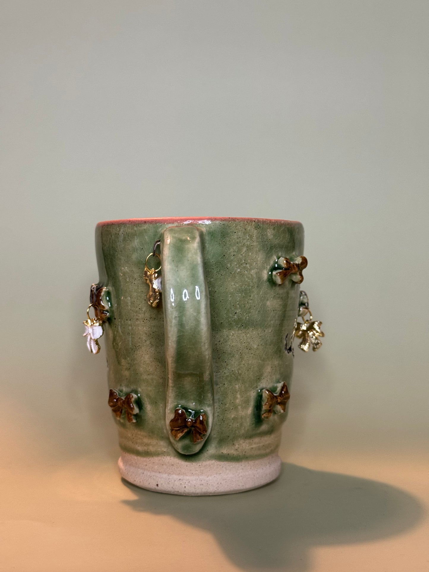 Majnoona Mug - v2