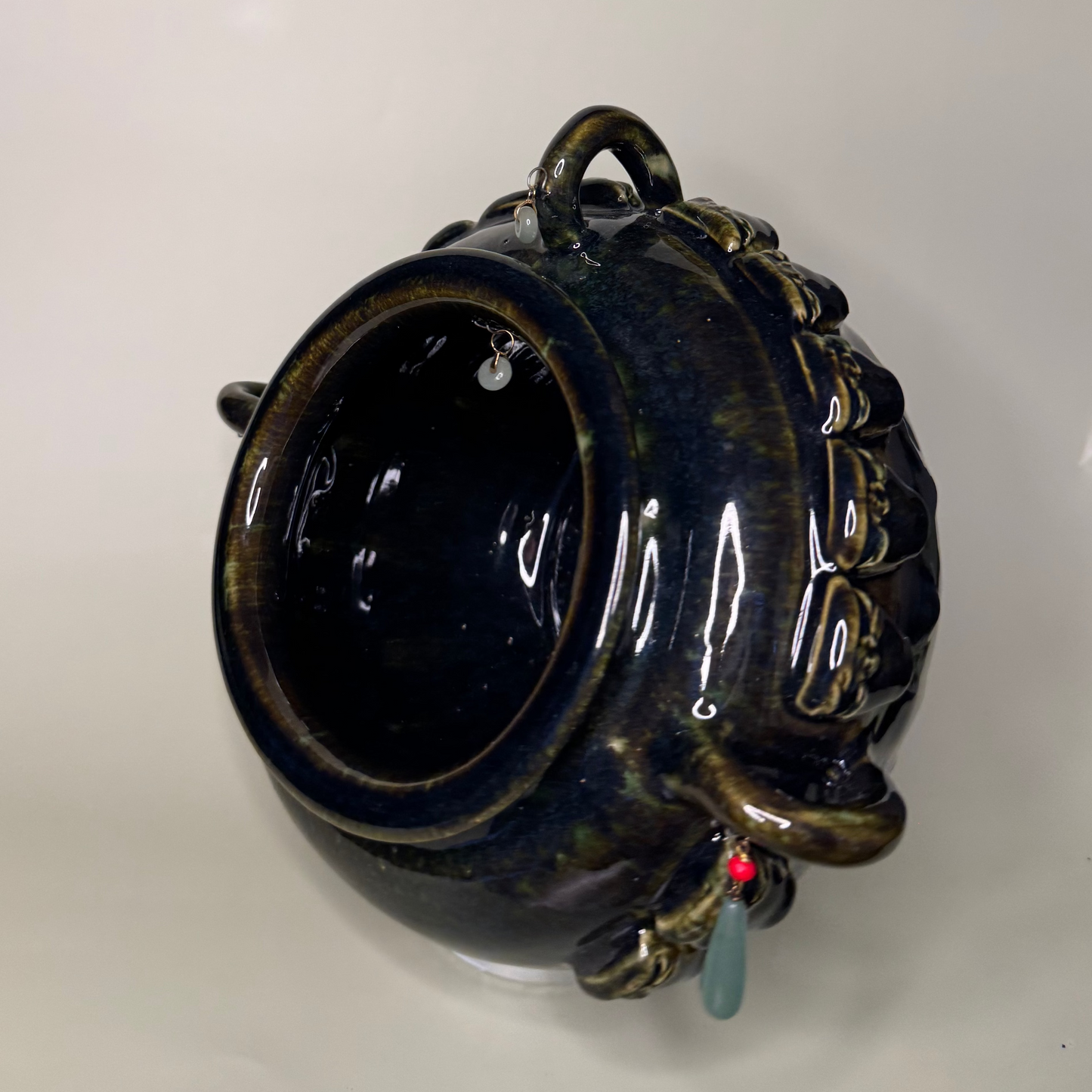 Jaded vase