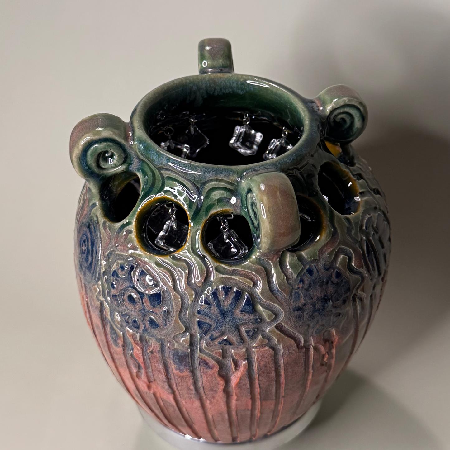 Maجic vase