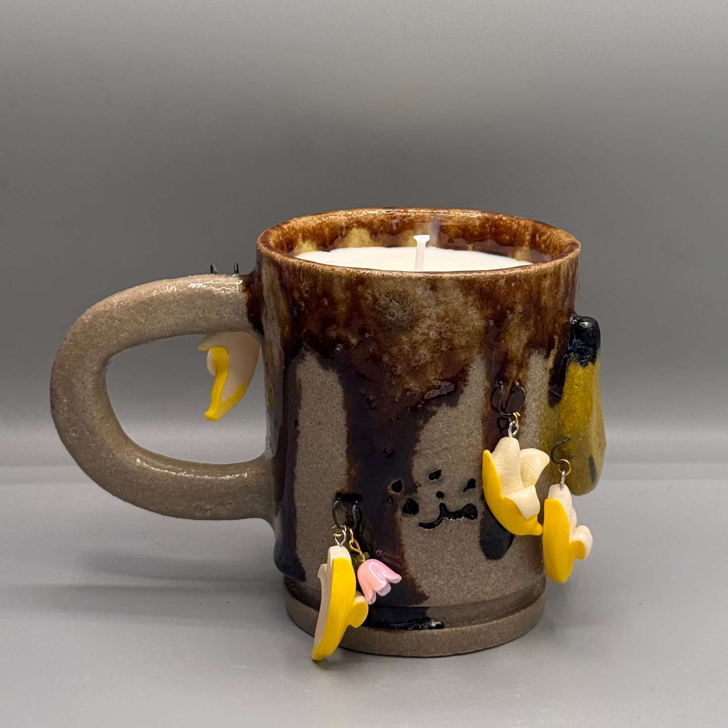 Muzza candle cup