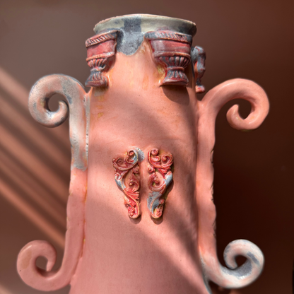 Ottomon vase