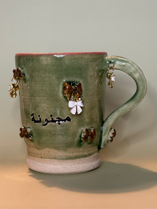 Majnoona Mug - v2